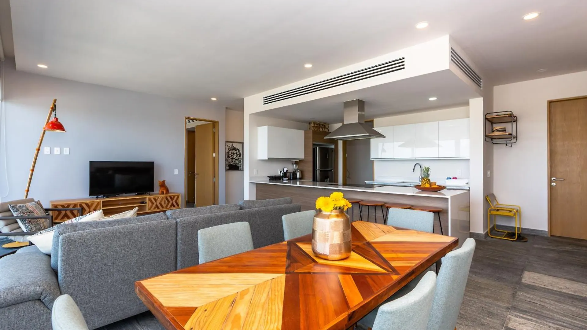 Appartement Ocean View Condo - Beach, Pool & Jacuzzi! Cancún