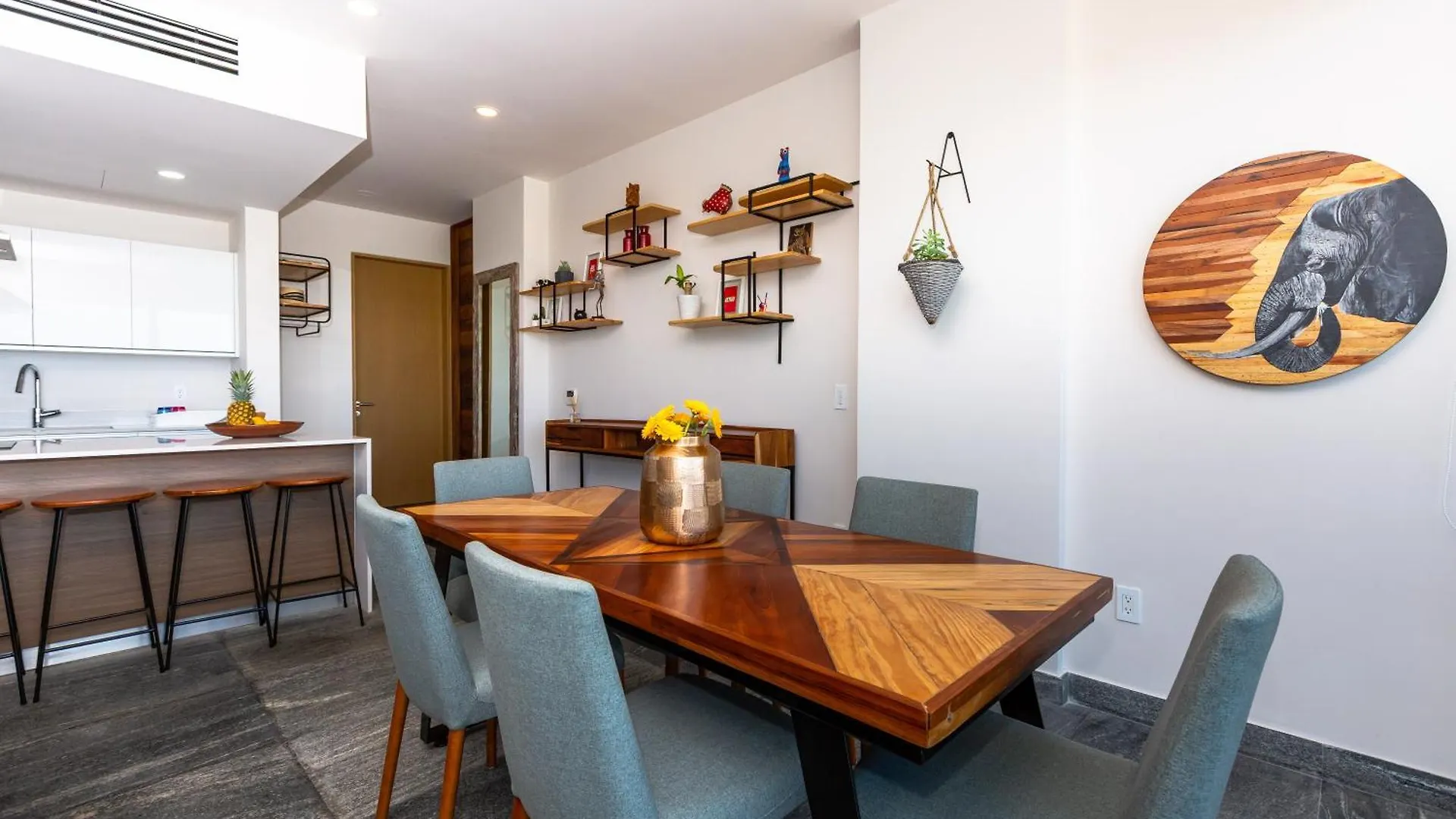 Appartement Ocean View Condo - Beach, Pool & Jacuzzi! Cancún