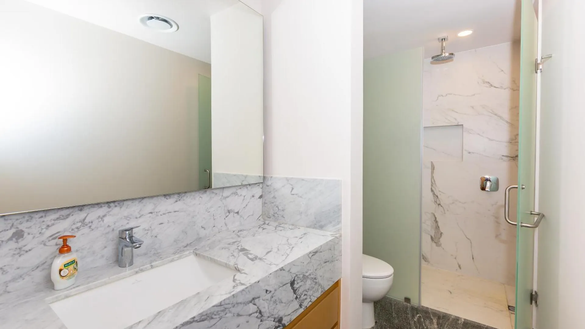 Appartement Ocean View Condo - Beach, Pool & Jacuzzi! Cancún